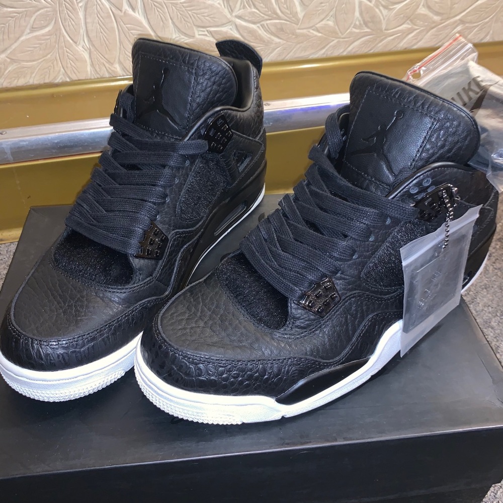 Jordan Retro 4 Pony Hair Black